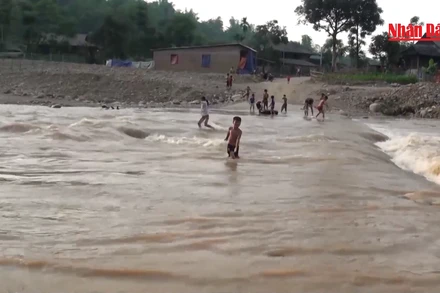 [Video] Đừng để "đuối nước" ám ảnh mùa hè của con trẻ