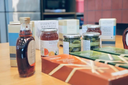 Từ Hiệp định CPTPP và UKFTA, các nhà xuất khẩu Anh có thể tự chứng nhận xuất xứ hàng hóa, không còn yêu cầu chứng nhận từ bên thứ ba.