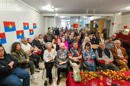 Sự đoàn kết là sức mạnh của dân tộc Việt Nam, nhất là bà con sinh sống ở nước ngoài. (Ảnh: MINH DUY)