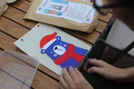 [Ảnh] Workshop Vụn Art: Trải nghiệm ghép tranh từ vải lụa