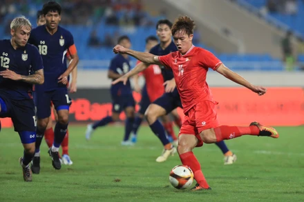 [Ảnh] Đội tuyển Việt Nam thua ngược Thái Lan trên sân nhà