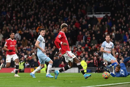 Marcus Rashford ghi bàn thắng quyết định phút 90+3 giúp MU giành chiến thắng trước West Ham vòng 23 mùa giải 2021-2022.