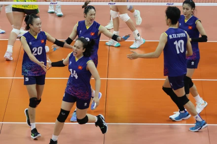 Các cô gái Việt Nam tiến vào chung kết AVC Challenge Cup 2024. (Ảnh: AVC)