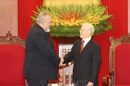 [Ảnh] Tổng Bí thư Nguyễn Phú Trọng tiếp Thủ tướng Cuba Manuel Marrero Cruz