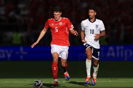 Đội tuyển Anh không thể áp đảo trước đối thủ được đánh giá yếu hơn là Đan Mạch. (Ảnh: UEFA)