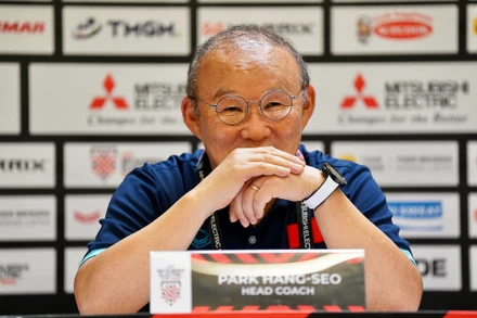 HLV Park Hang-seo tại buổi họp báo sau trận bán kết lượt đi gặp Indonesia, chiều 6/1. (Ảnh: VFF)