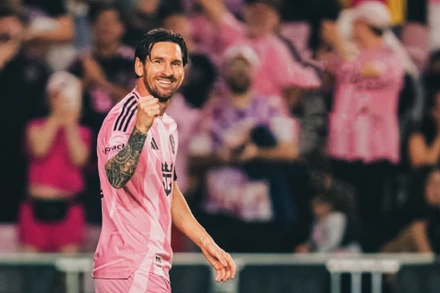 Trở lại sau chấn thương, Messi ghi bàn chỉ sau 2 phút vào sân. (Ảnh: IMCF)