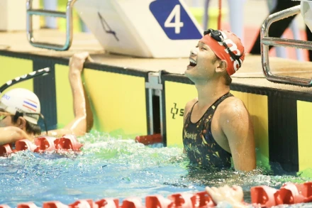 Kim Anh Kiệt giành Huy chương Vàng và phá kỷ lục SEA Games nội dung vòi hơi chân vịt 400m nam. (Ảnh: TTXVN)