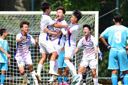 U19 Sông Lam Nghệ An giành tấm vé đầu tiên vào vòng bán kết. (Ảnh: VFF)