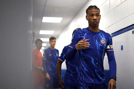 Chelsea khiến người hâm mộ chán ngán với phong cách chuyển nhượng cầu thủ trẻ. (Ảnh: ChelseaFC)