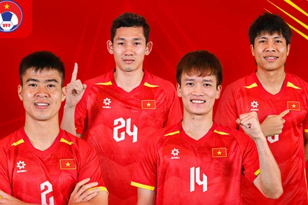 Bốn tuyển thủ Việt Nam góp mặt trong đội hình Các ngôi sao Đông Nam Á đấu Manchester United. (Ảnh: VFF)