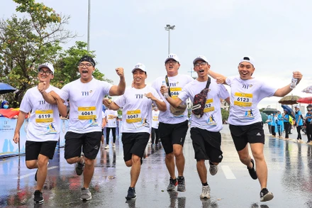 Khoảnh khắc kết nối tình bạn tại S-Race 2022. (Ảnh: BTC)