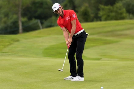 Bale có niềm đam mê với golf từ khi còn là cầu thủ. (Ảnh: Mirror)