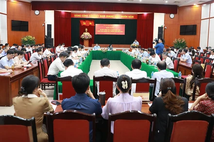 Quang cảnh hội nghị.