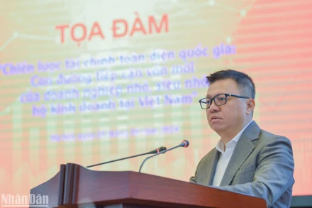 Đồng chí Lê Quốc Minh, Ủy viên Trung ương Đảng, Tổng Biên tập Báo Nhân Dân, Phó Trưởng Ban Tuyên giáo Trung ương, Chủ tịch Hội Nhà báo Việt Nam phát biểu khai mạc.