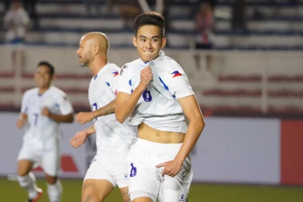 Sandro Reyes ghi bàn thắng thứ hai cho đội tuyển Philippines. (Ảnh: PFF)