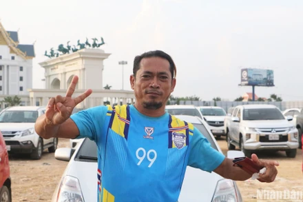 [Ảnh] Bầu không khí trước trận Việt Nam gặp Lào