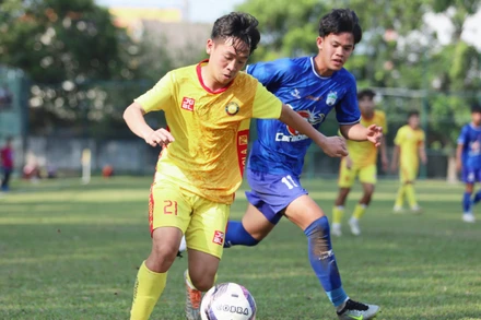 Hoàng Anh Gia Lai hòa 0-0 Đông Á Thanh Hóa. 