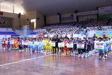 16 đội bóng tham dự giải năm nay. (Ảnh: BTC)