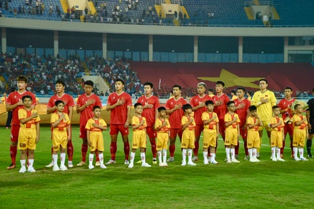 [Ảnh] Đội tuyển Việt Nam nhận 3 bàn thua trước tuyển Nga