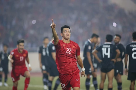 Tiến Linh rất có duyên ghi bàn vào lưới Indonesia. (Ảnh: Vietnamnet)