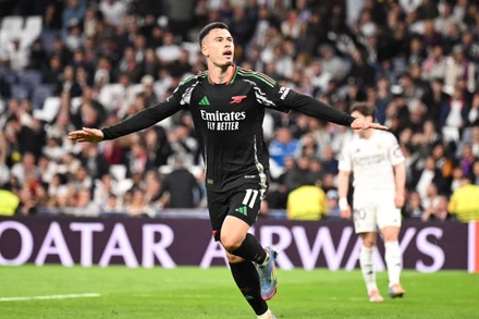 Martinelli ấn định tỷ số 2-1 cho Arsenal ở trận lượt về. (Ảnh: Arsenal FC)