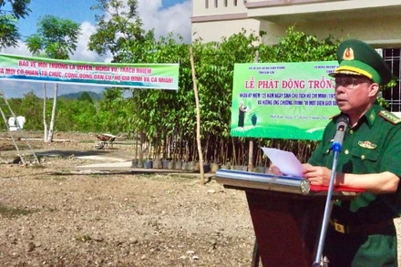 Đại tá Đào Viết Hùng, Chỉ huy trưởng Bộ đội Biên phòng tỉnh Đắk Lắk phát biểu tại buổi lễ.