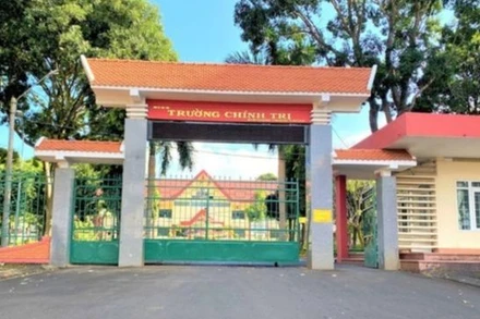 Trường Chính trị tỉnh Đắk Lắk, nơi xảy ra nhiều vi phạm phải thi hành kỷ luật Đảng ủy và nhiều cán bộ, đảng viên.