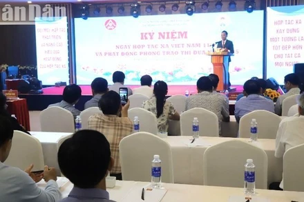 Quang cảnh buổi lễ kỷ niệm.