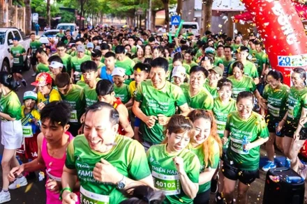 Hơn 500 người tham gia Giải chạy “Thiện Hạnh Family Run”.