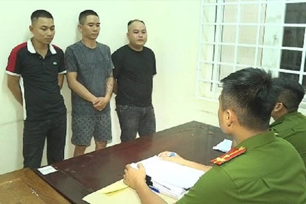 Các đối tượng hoạt động "tín dụng đen" bị Công an tỉnh Đắk Lắk phát hiện, bắt giữ.