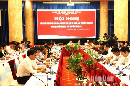 Quang cảnh hội nghị.