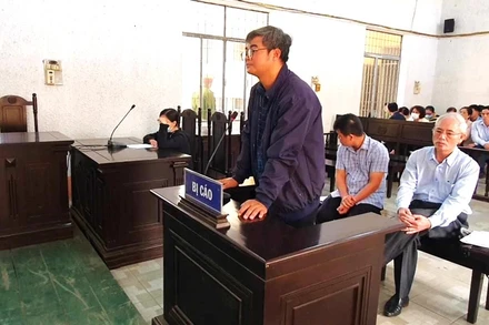 Các bị cáo tại phiên tòa. (Ảnh: Sỹ Đức)