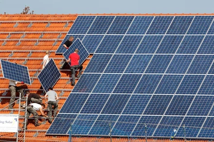 Solar panel installation in Landshut, Germany. (Photo: REUTERS) 