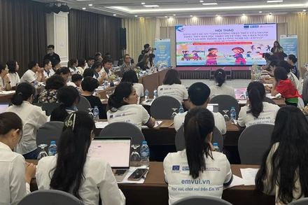 Toàn cảnh Hội thảo Tổng kết dự án "Em Vui". 