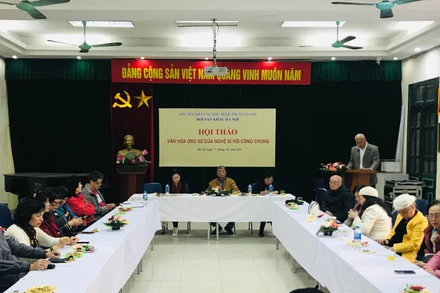 Hội thảo ghi nhận nhiều ý kiến tâm huyết của các văn nghệ sĩ. (Ảnh: nguoihanoi.com.vn)