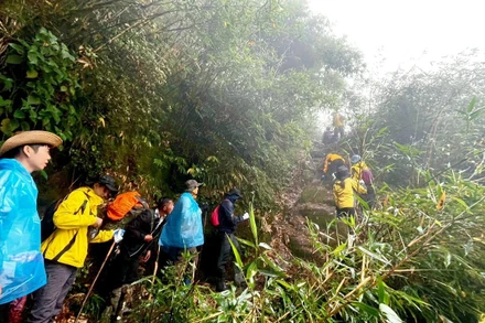 Du lịch tự phát tiềm ẩn nhiều nguy cơ khi du khách thiếu kiến thức về an toàn.