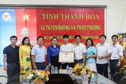 Thành tích xuất sắc của mỗi học sinh là niềm tự hào của gia đình, ngành giáo dục, tuổi trẻ Thanh Hóa.