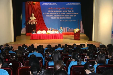 Quang cảnh buổi đối thoại.