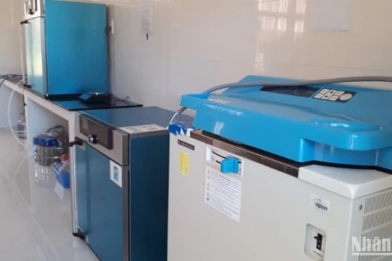 Thiết bị phòng Thí nghiệm công nghệ sinh học của Trung tâm ứng dụng khoa học và công nghệ.