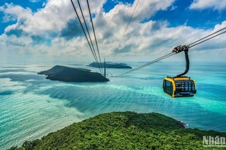 Cáp treo Hòn Thơm-Phú Quốc.