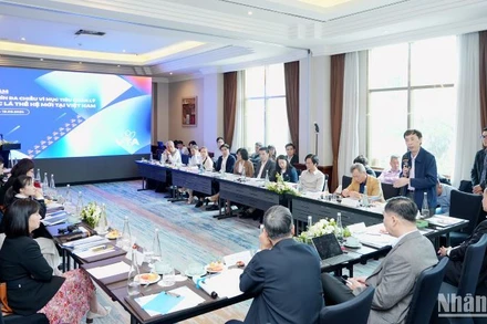 Đại diện các cơ quan Nhà nước, chuyên gia và hiệp hội, doanh nghiệp chuyên ngành đều thống nhất nhận định sự cấp thiết cần phải có một khuôn khổ pháp lý để quản lý hiệu quả thuốc lá thế hệ mới tại Việt Nam.