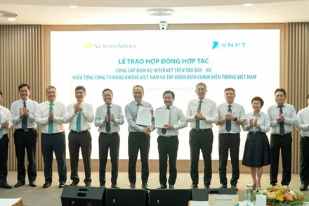 Hợp tác giữa Vietnam Airlines và VNPT sẽ không chỉ mở ra một chương mới trong lĩnh vực dịch vụ hàng không, mà còn vai trò của các doanh nghiệp nhà nước trong hành trình đổi mới, sáng tạo và hội nhập quốc tế.