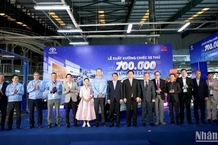 Lễ xuất xưởng chiếc xe thứ 700.000 của Toyota Việt Nam.
