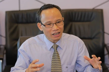 Tiến sĩ Cấn Văn Lực.