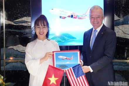 Vietjet và Boeing đã đạt được những thoả thuận thương mại quan trọng trong chuyến thăm của Tổng thống Hoa Kỳ Joe Biden đến Việt Nam.
