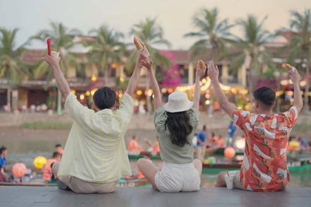 Vietjet phối hợp tổ chức chuỗi hoạt động hưởng ứng Ngày Quốc tế Yoga