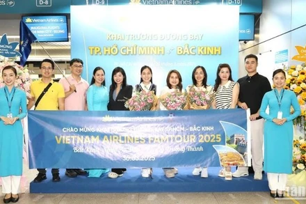 Đường bay Thành phố Hồ Chí Minh-Bắc Kinh được khai thác với tần suất 5 chuyến mỗi tuần.