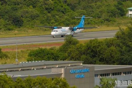 Vietnam Airlines khai thác trung bình từ 26 đến 30 chuyến bay hằng ngày giữa Thành phố Hồ Chí Minh và Côn Đảo từ tháng 3/2024.