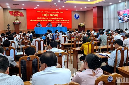 Hội nghị trực tuyến tại Cà Mau triển khai phương hướng, nhiệm vụ, giải pháp 6 tháng còn lại của năm 2024.